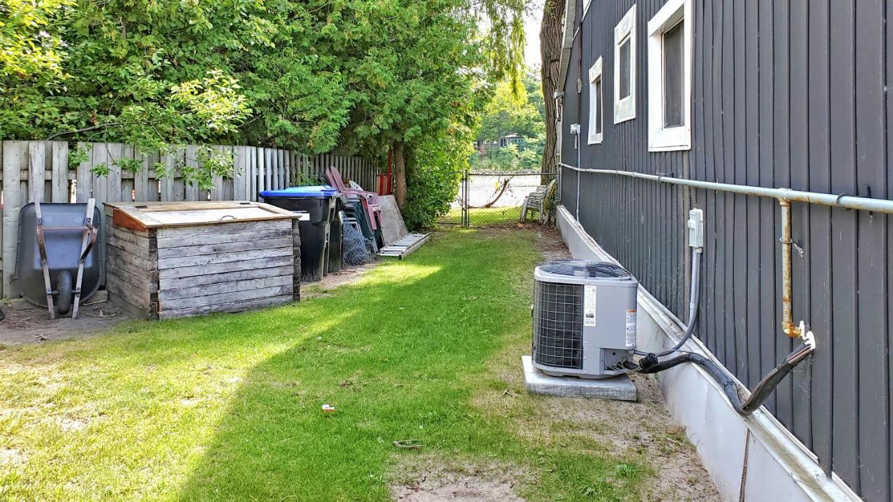 Main Beach River Retreat - Wasaga Beach 1 - Main Strip - 95 Mosley St Exterior foto