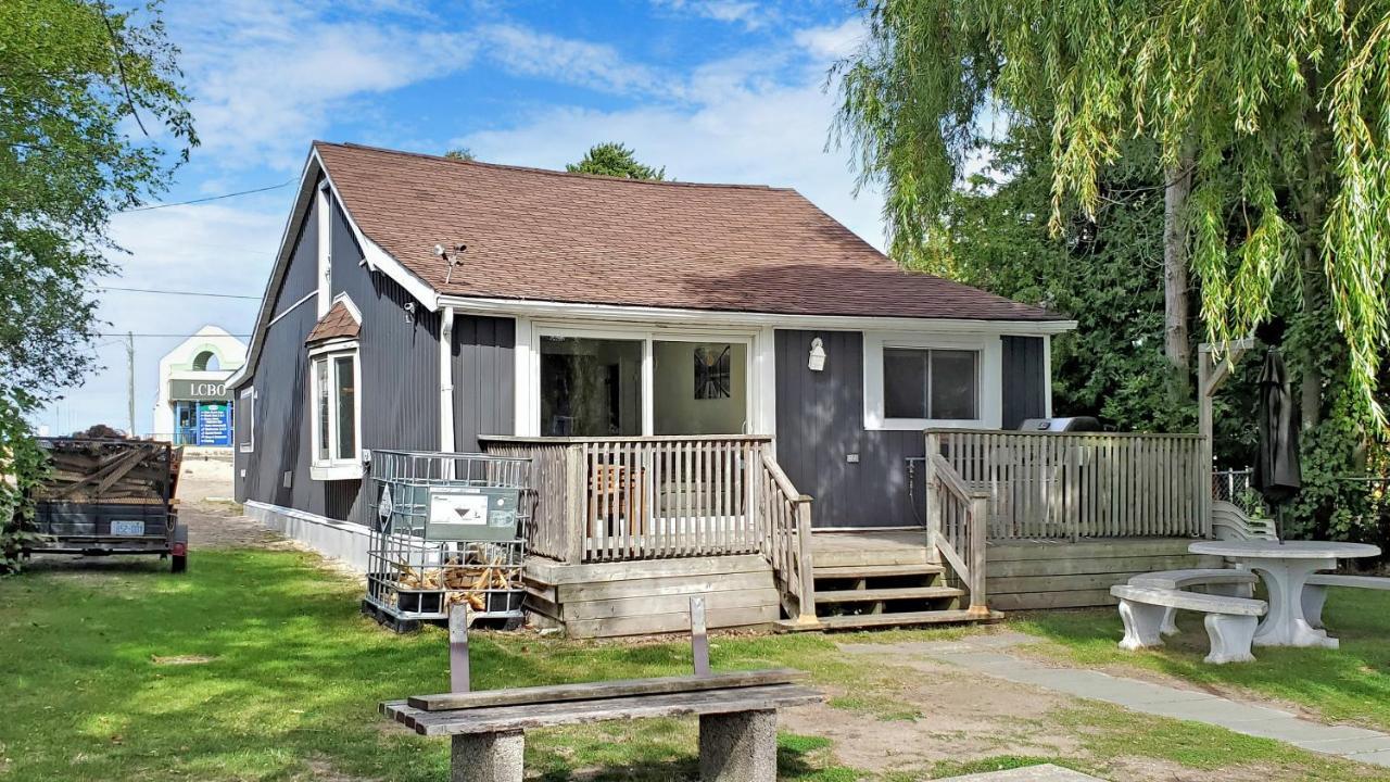 Main Beach River Retreat - Wasaga Beach 1 - Main Strip - 95 Mosley St Exterior foto